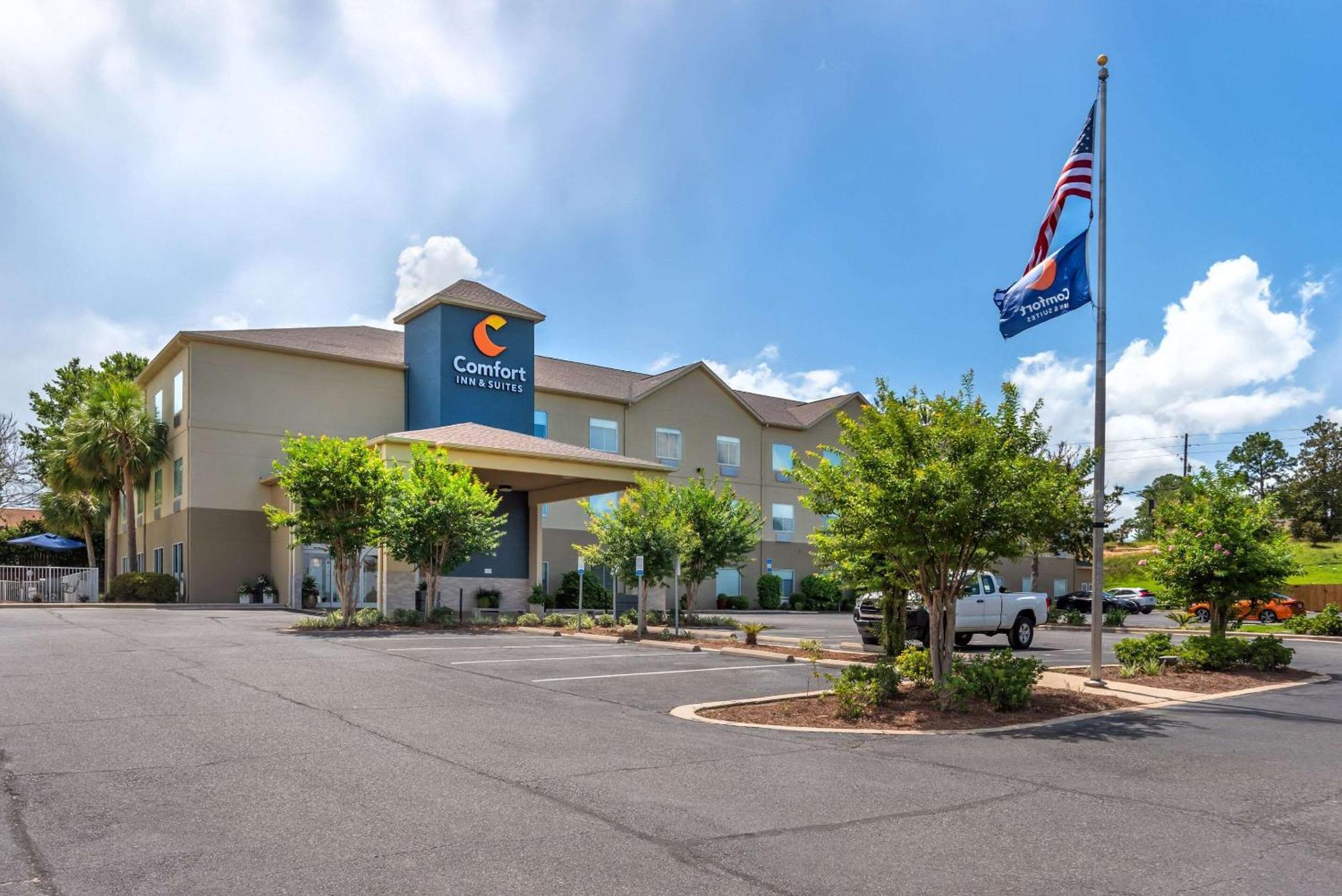Comfort Inn & Suites Crestview Exterior foto